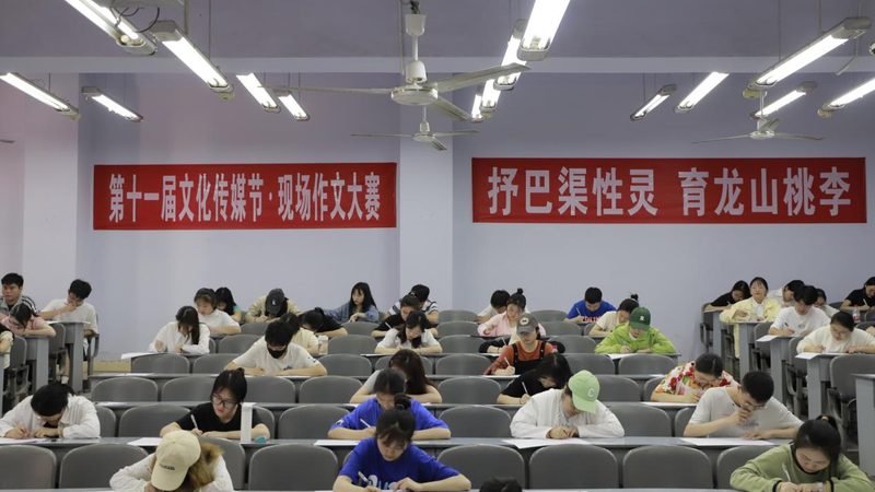 科技公司VI设计：揭秘专业流程与关键步骤